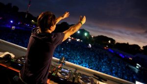 Austin Concert Bus Rentals Austin Concert Bus Rentals
