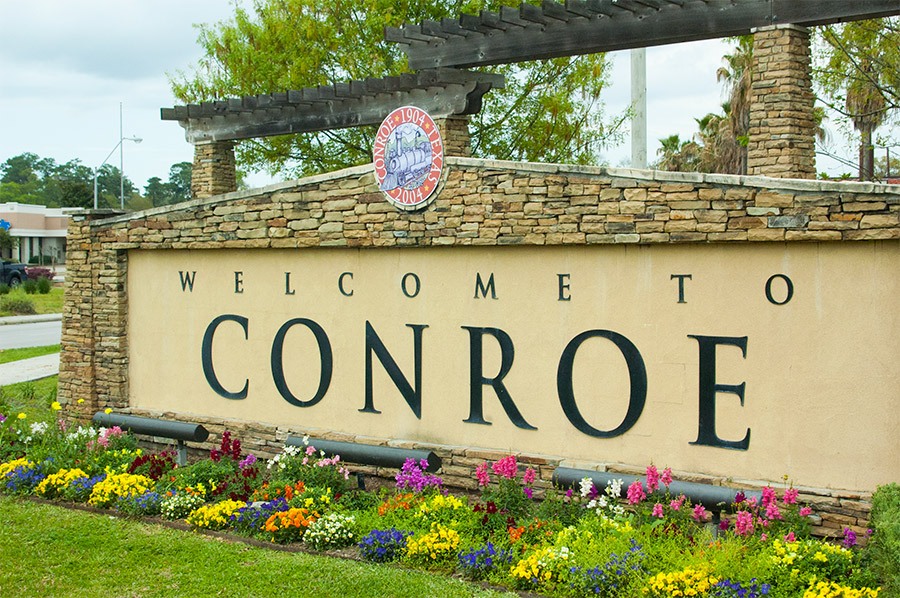 Conroe Party Bus Rental Services Company, Limo, Limousine, Shuttle, Charter, Birthday, Bachelor, Bachelorette Party, Wedding, Funeral, Brewery Tours, Winery Tours, Houston Rockets, Astros, Texans