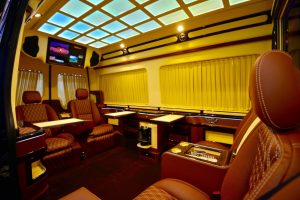 Top Vans for Rent in Houston, Affordable Vans for Rent in Houston, Houston Van for Rent Pricing, Van for Rent in Houston, Mercedes Sprinter, Rental Without Driver, Best, Top, Travel, Vacation, Local, Cargo, Sports, Limo, Executive, Rates, Daily